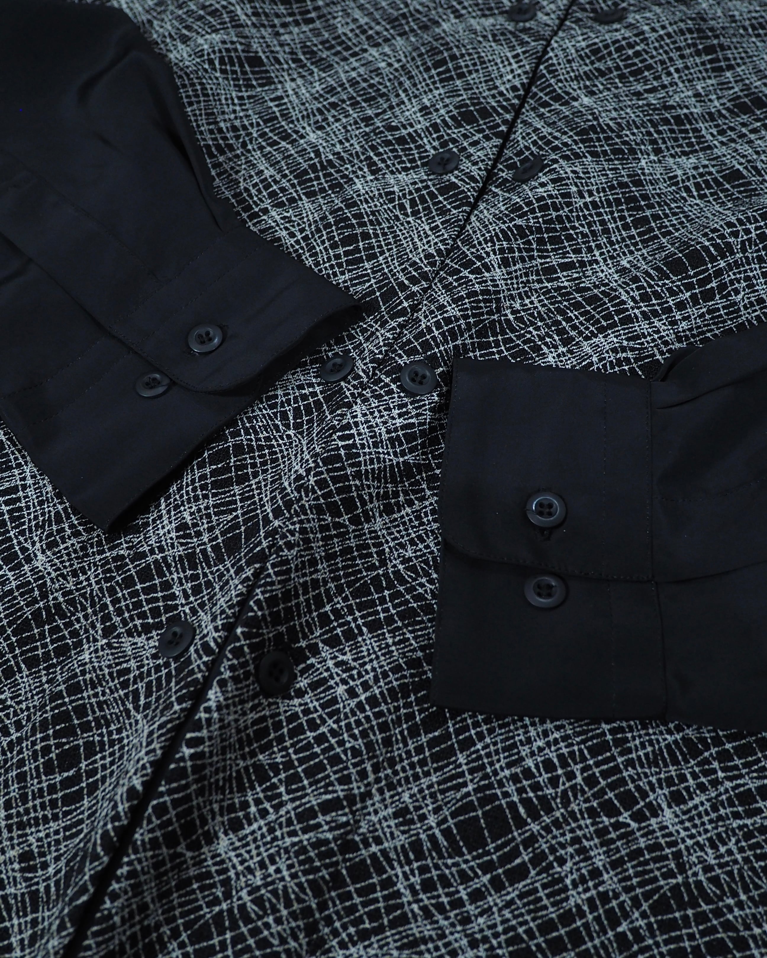 1980 - 90s ” 畝り ” Geometric Mode pattern vintage No collar Shirt