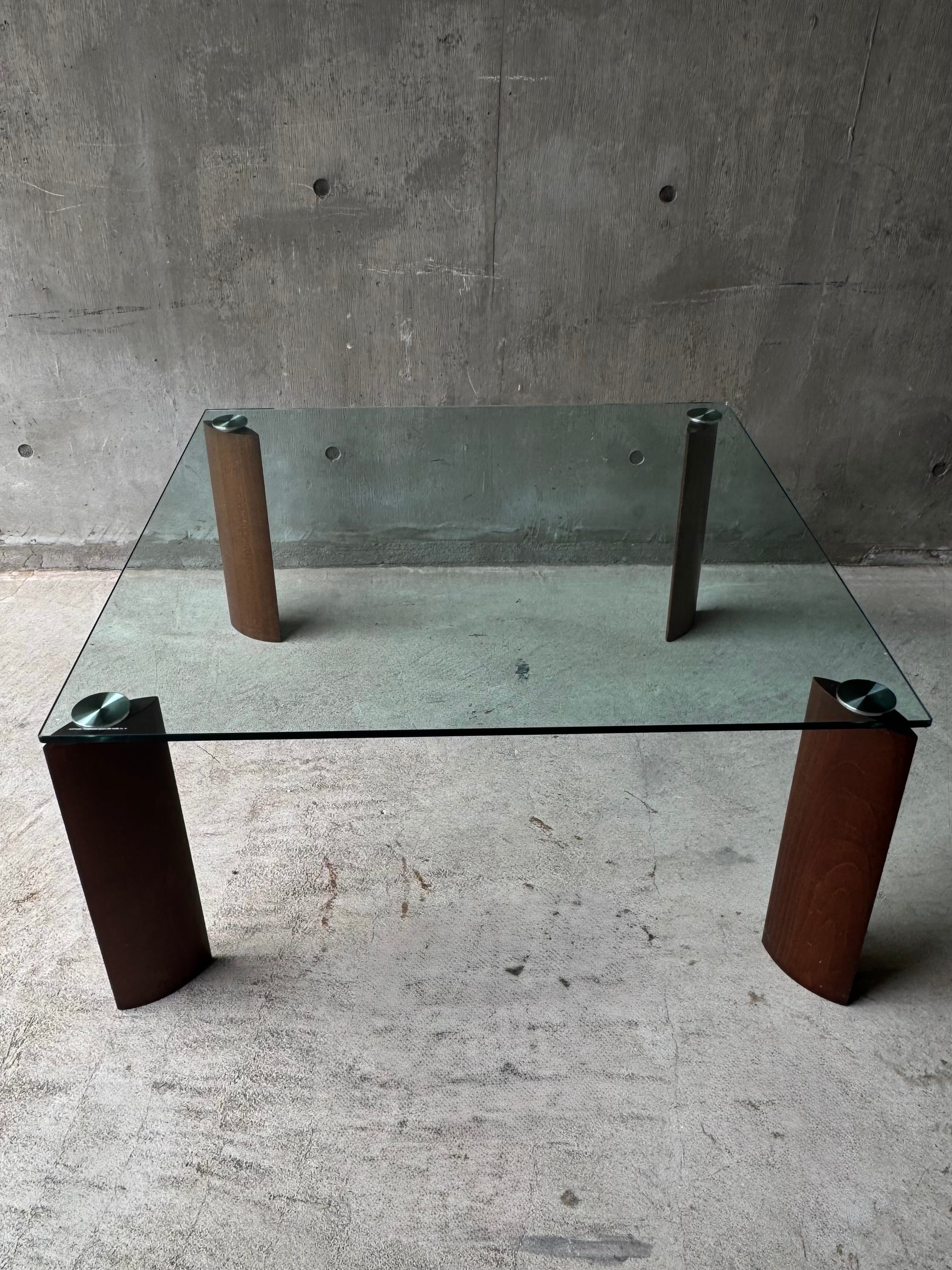 Natuzzi” Glass Table | No Rest