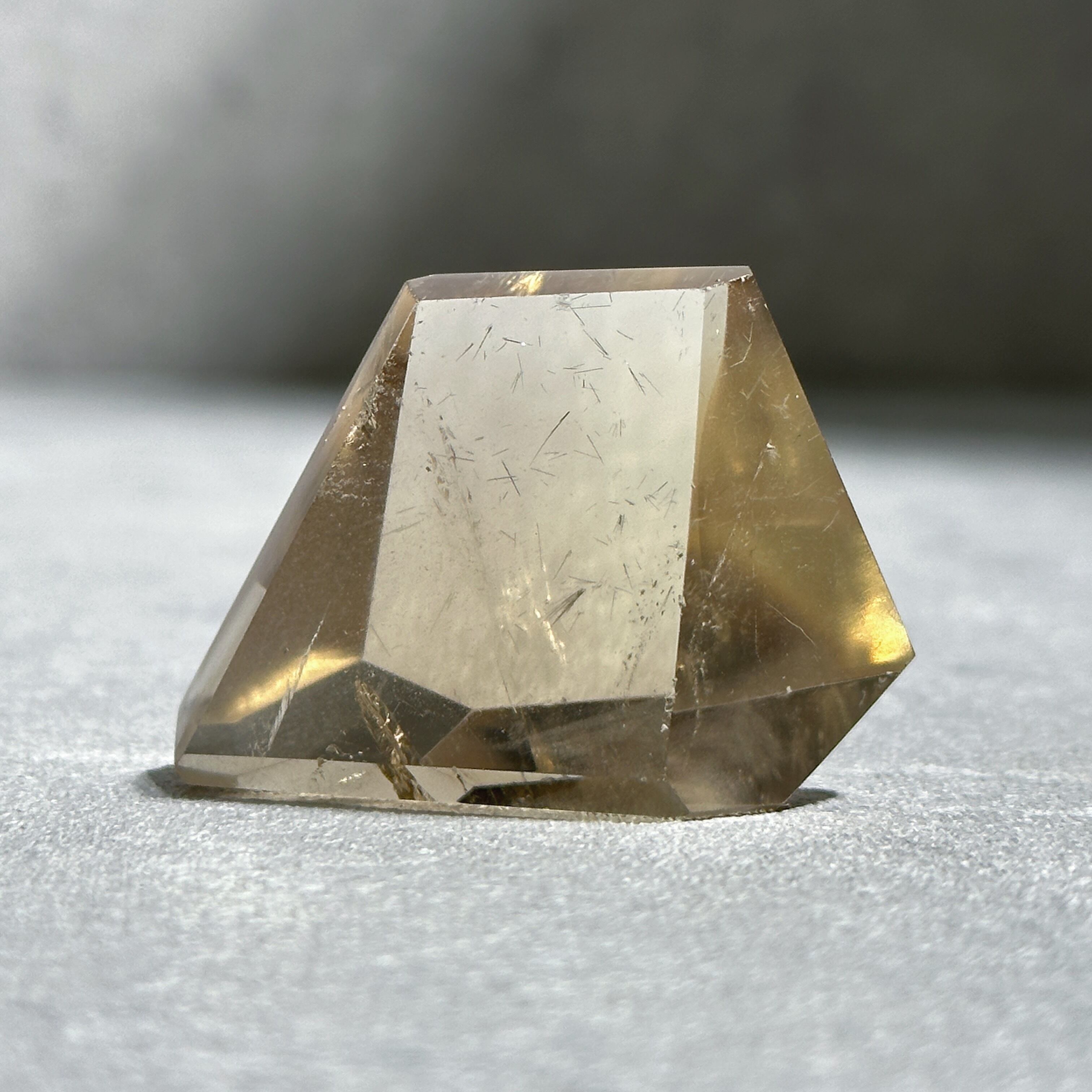 ルチル◎ファントムスモーキーシトリン フリーフォーム12◇ Smokey Citrine ◇天然石・鉱物・パワーストーン