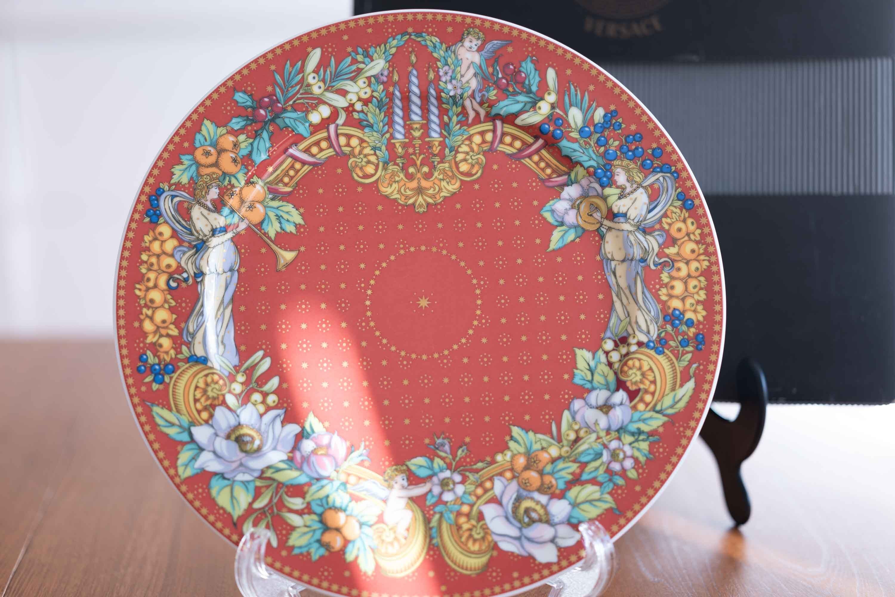 <ヴェルサーチ>✖️ドイツの名窯<ローゼンタール> ジャンニ・ベルサーチ クリスマス記念プレート