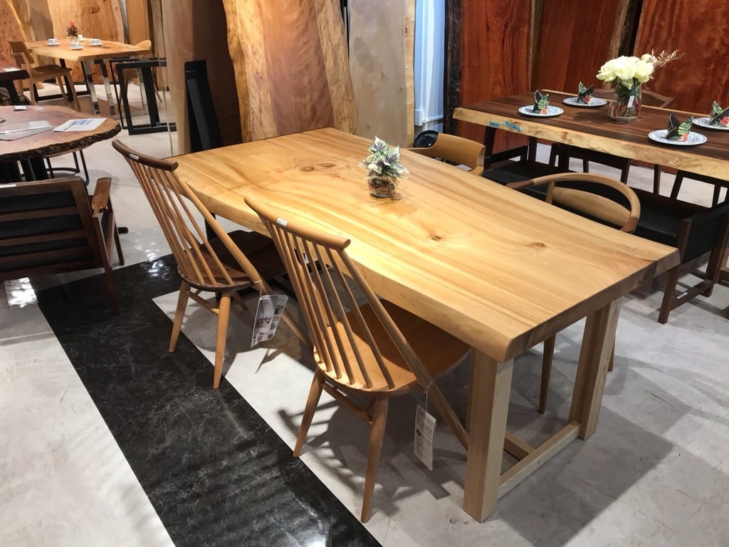 楠（クス）_1900×750-860-960×60_横浜元町店_テーブル天板/一枚板