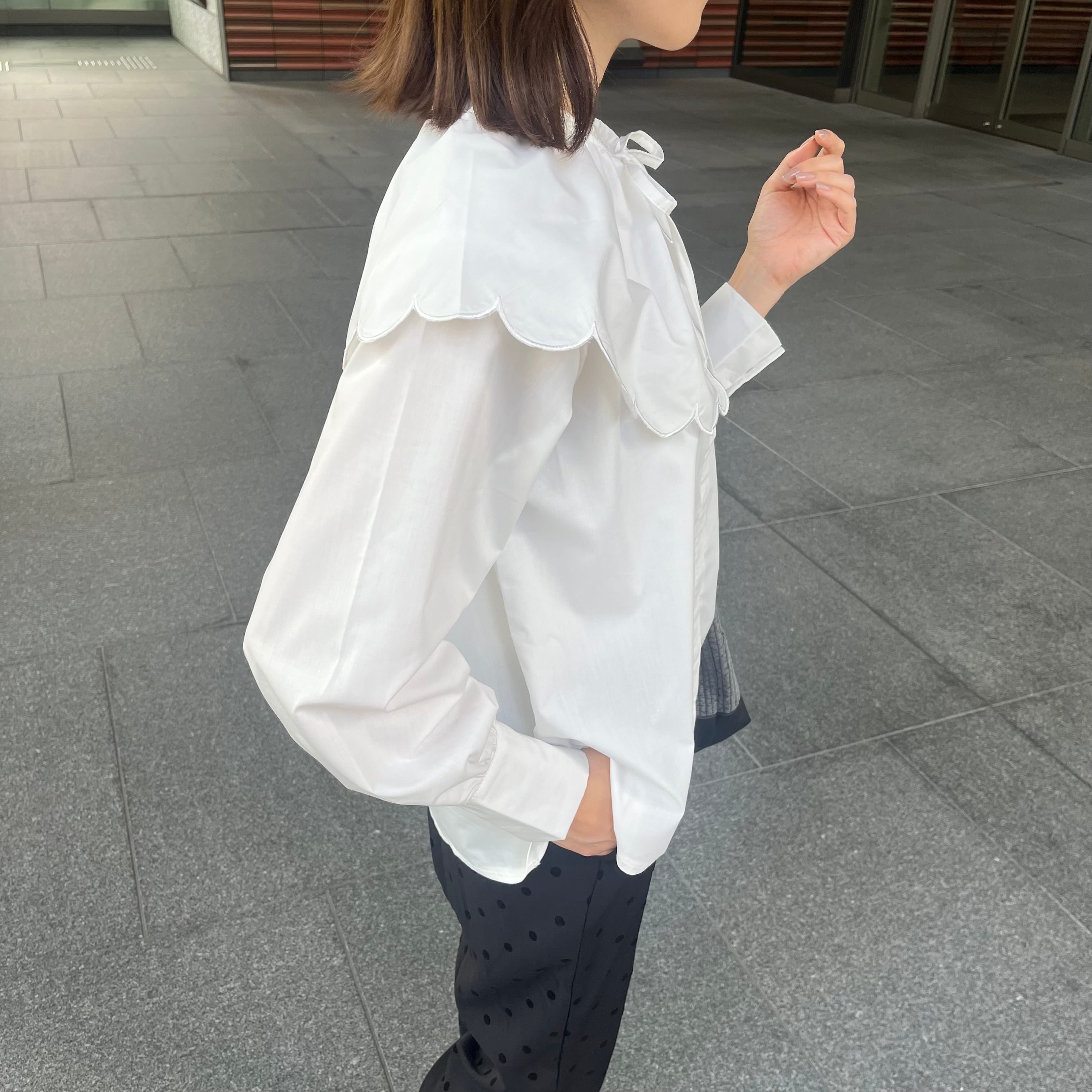 スカラップチュールブラウス