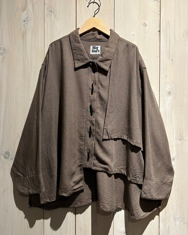 【a.k.a.C.a.k.a vintage】"変形" × Layered Design Vintage Loose Shirt Jacket