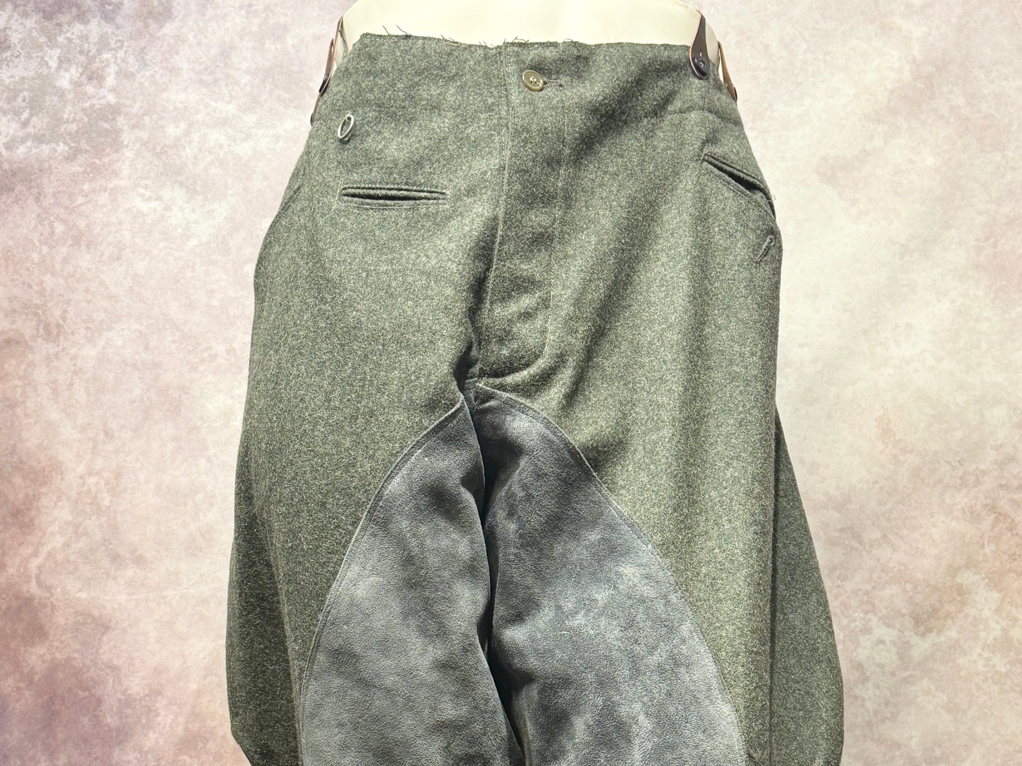 USED】WWII ドイツ国防軍・武装SS 士官・幹部用 乗馬野戦ズボン