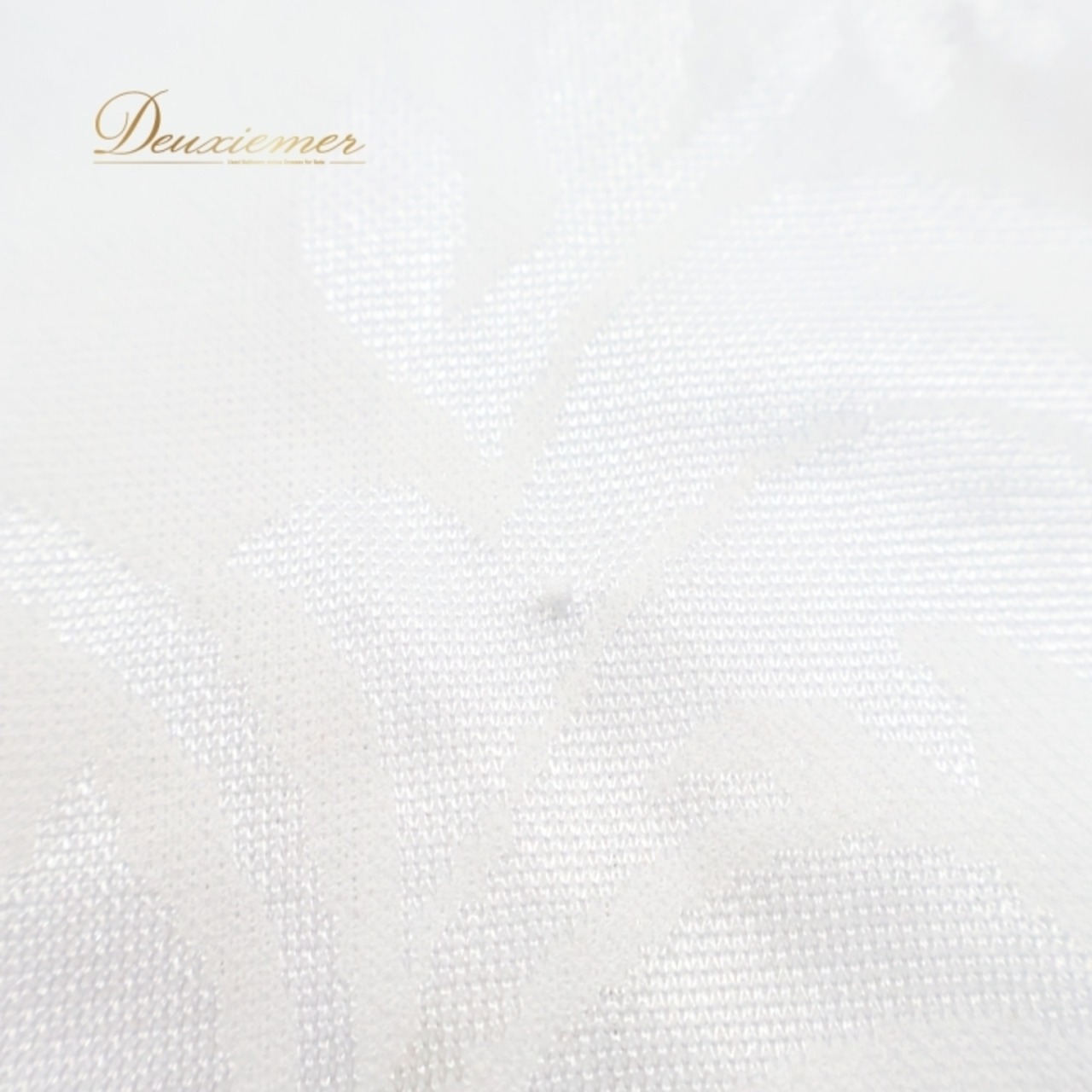 フラメンコ 衣装 トップス ブラウス 白 長袖 フリル ダンス パーティ 発表会 ホワイト系 フリルデザイン おしゃれ ダンス衣装 イベント用コスチューム エレガント レディース スタイリッシュ