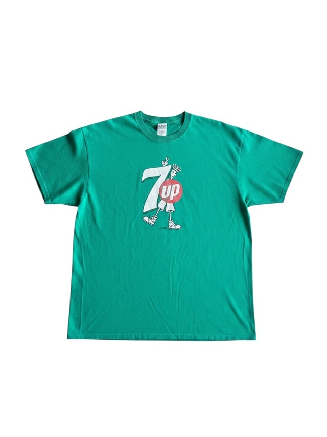 7UP tee