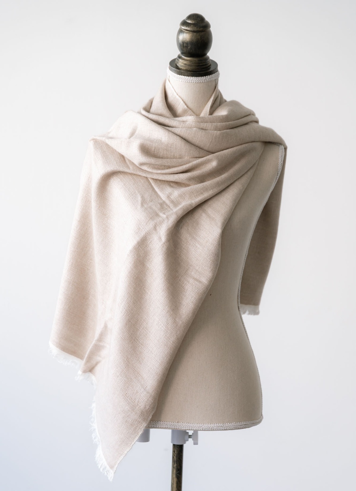 13883c938be4e635e314004074a094  