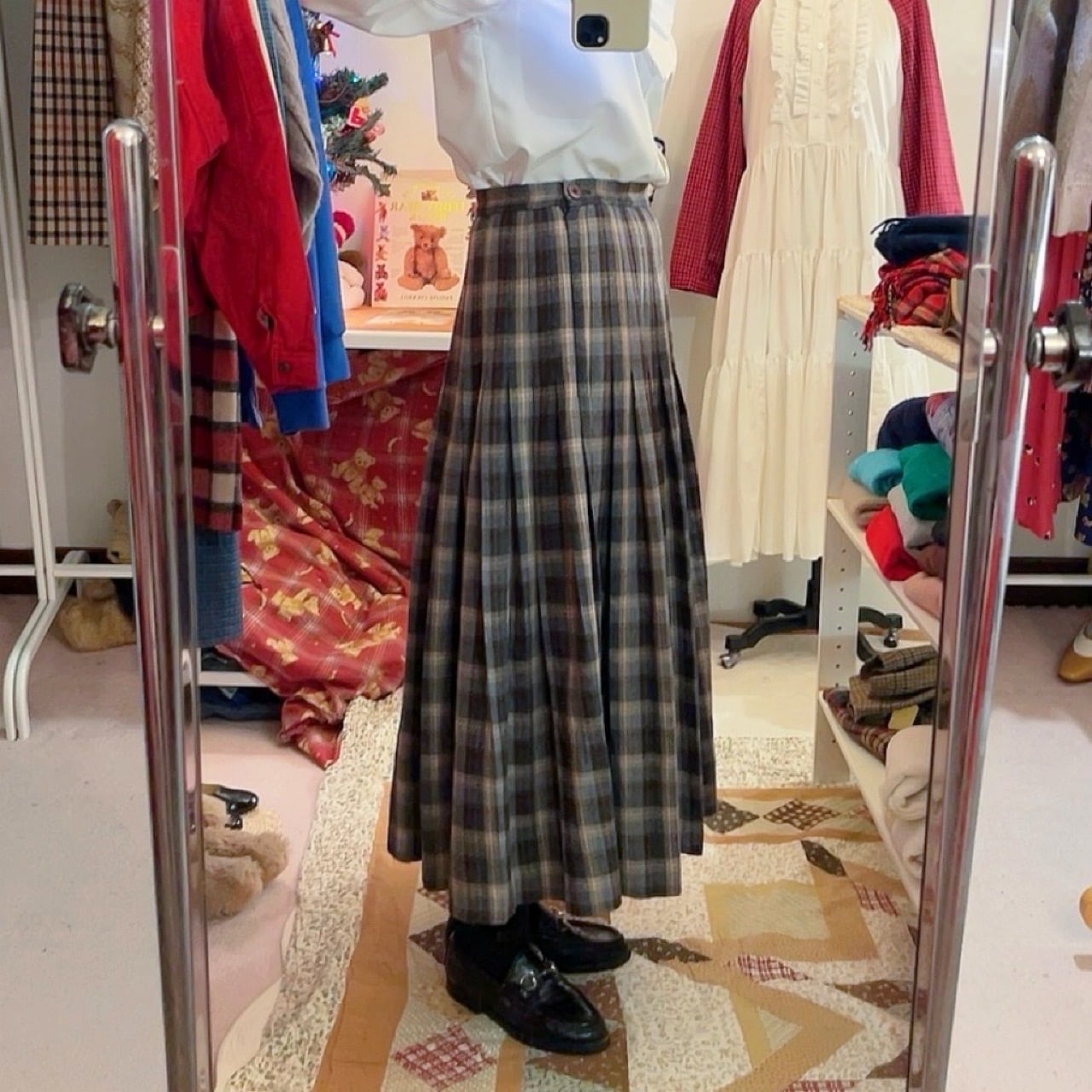 brown check tuck wool skirt