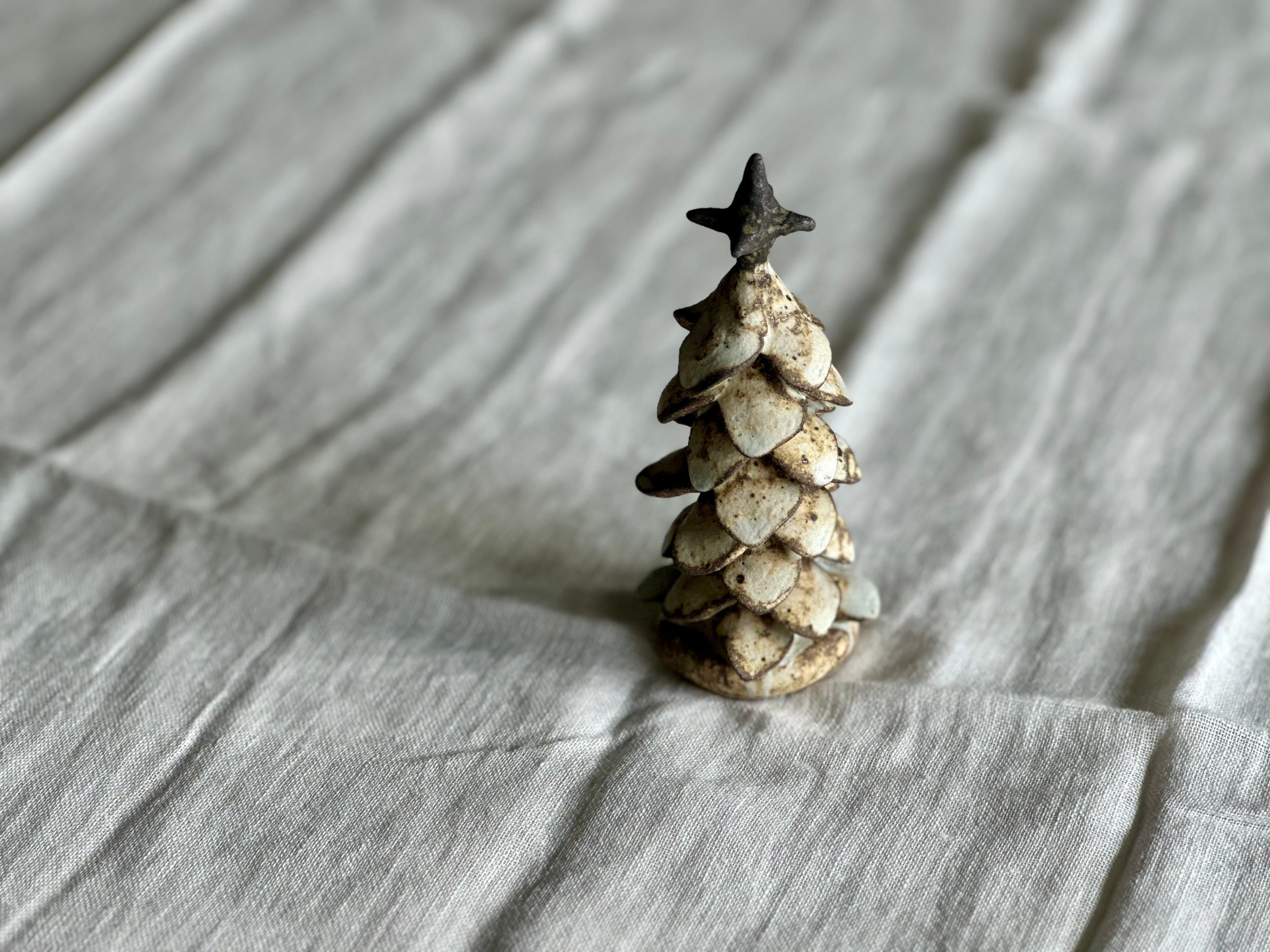 クリスマスツリーのオブジェ