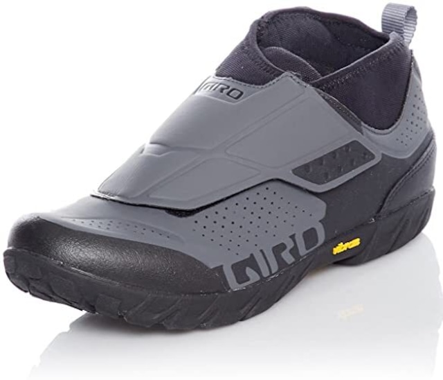 GIRO PRO LIGHT TECHLACE ROAD SHOES