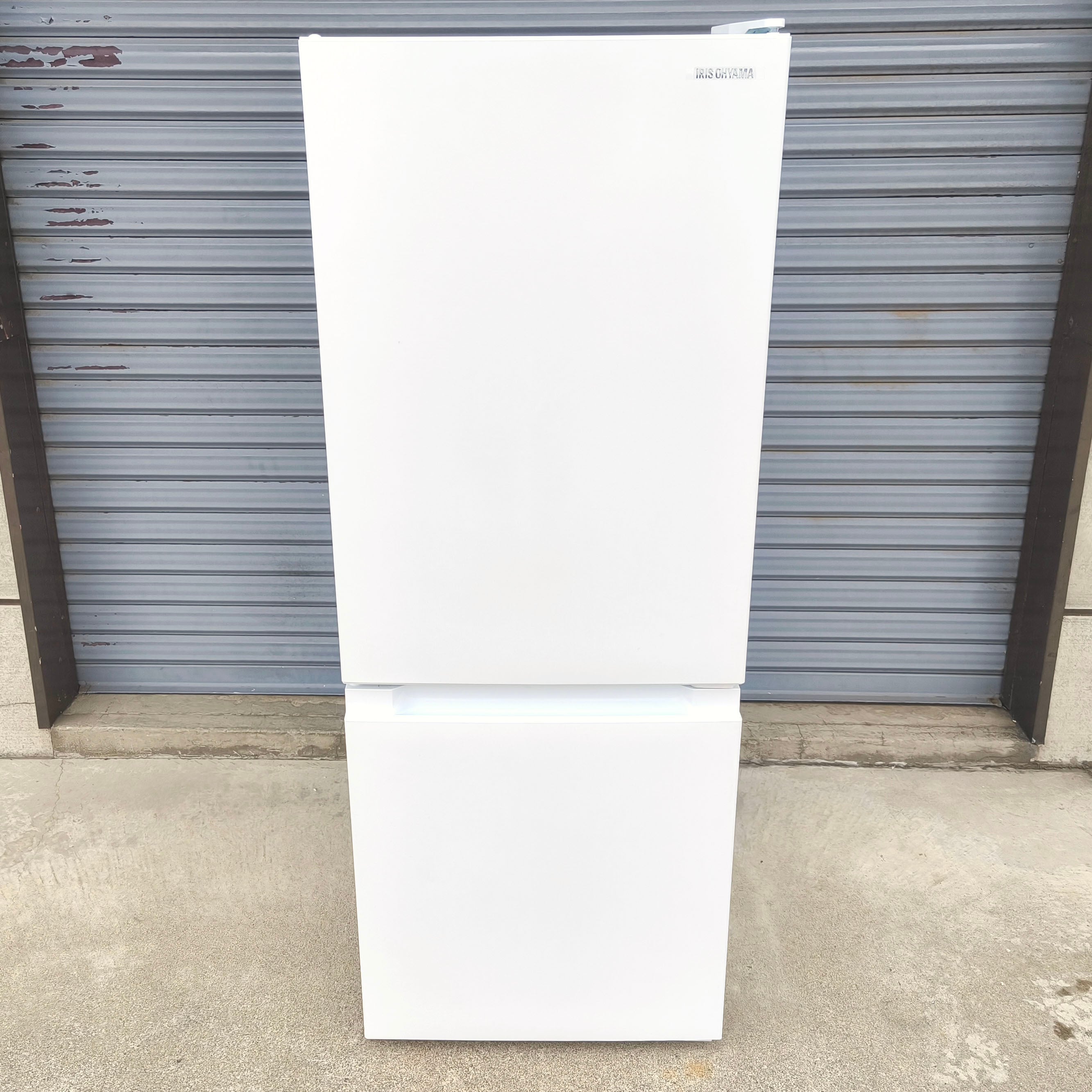 アイリスオーヤマ・ノンフロン冷凍冷蔵庫・IRSD-13A-W・133L・2025年製