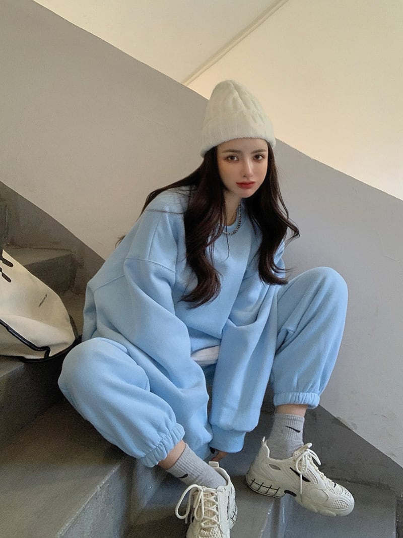 セーター ジャケット オータムウィンターベルベットルーズスタイルトップス 秋物 冬物 ブラックストロベリース75464449062