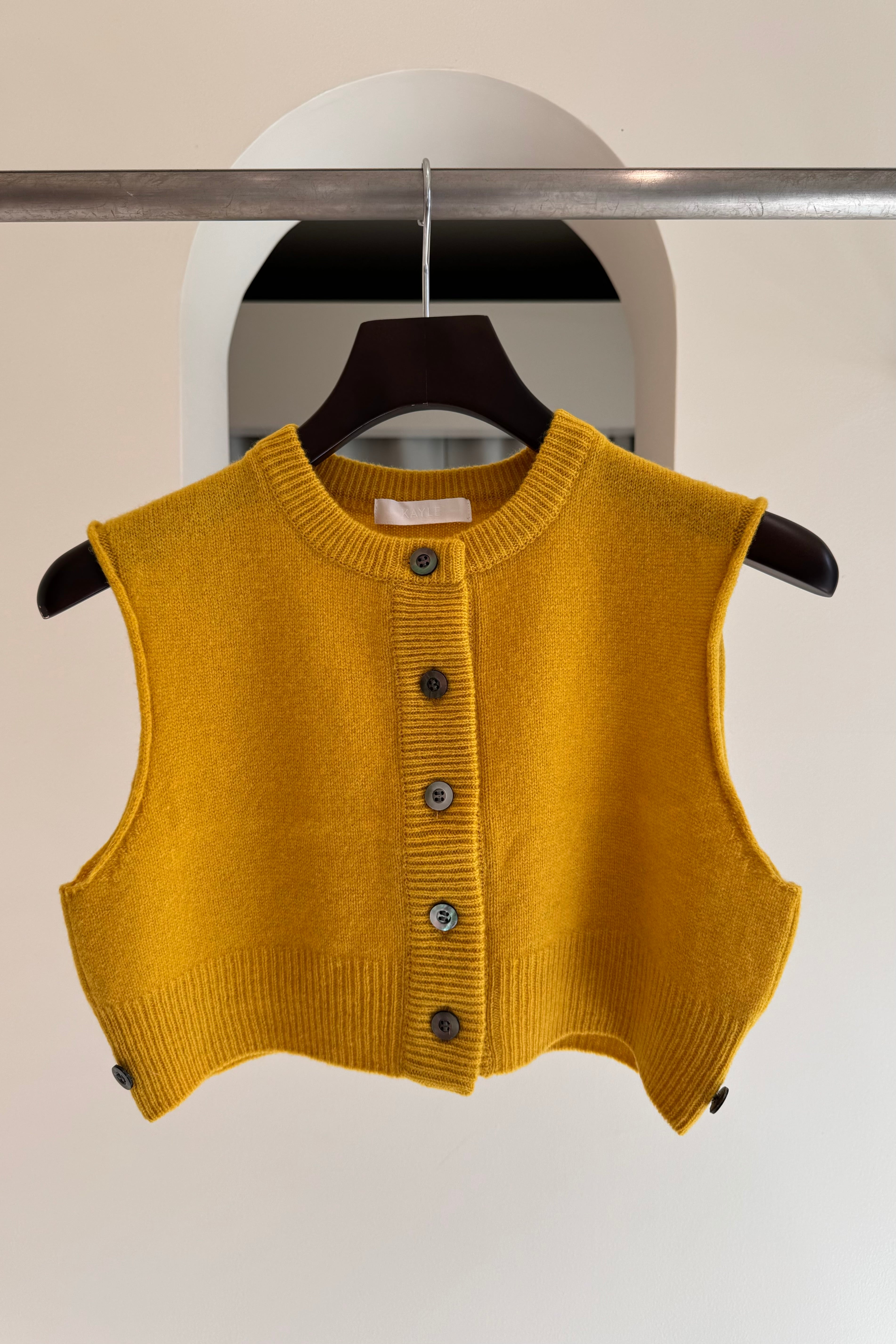 KAYLE】WOOL KNIT VEST WAIST WARMER SET | theour｜ニットベスト