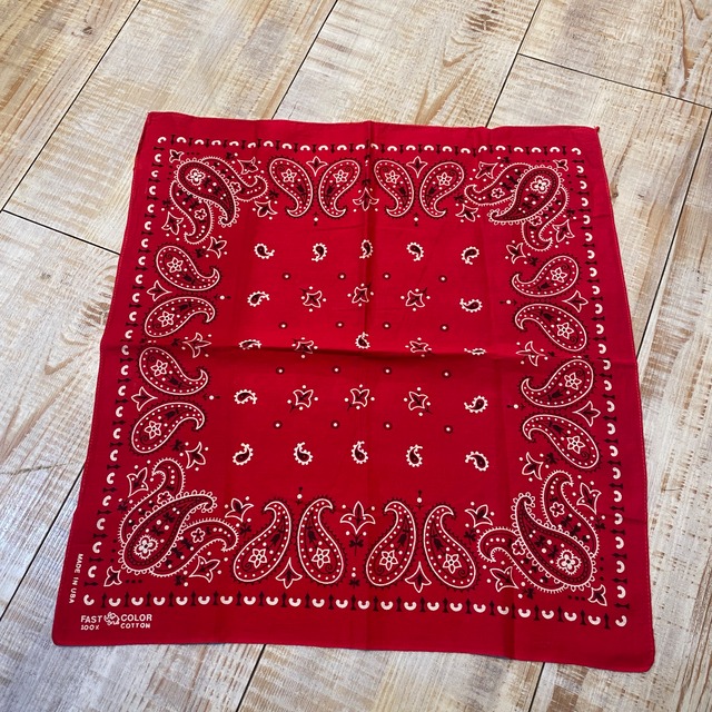 70年代 vintage bandanna バンダナ クロス柄 アイアンクロス 片耳 紺 