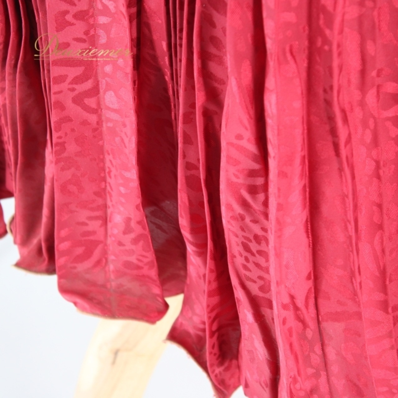 社交ダンス 衣装 スタンダード スカート レッスンウェア Dance Fashion Pier ダンスファッションピア レッド系 赤 派手 練習着 スカート レディース 大人用 シャーリング エレガント フレア ダンス練習服 ダンスウェア 発表会 舞台衣装 おしゃれ 人気通販 80cm丈 30cmウエスト 伸縮性あり ポリエステル素材