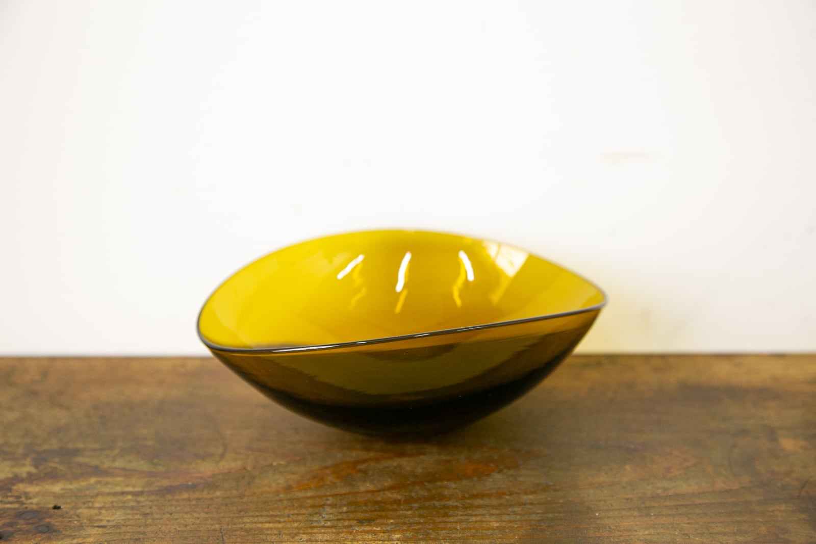 STUDIO PREPA Lotus ガラスボウル M STUDIO PREPA | lotus bowl （M) | ReBuilding Center JAPAN | リビ
