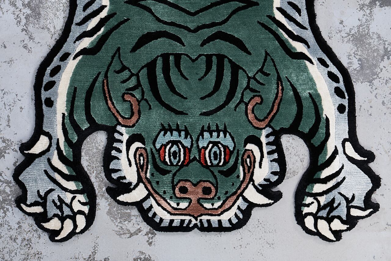 Tibetan Tiger Rug 《Sサイズ•シルク・オリジナル2・フォレスト