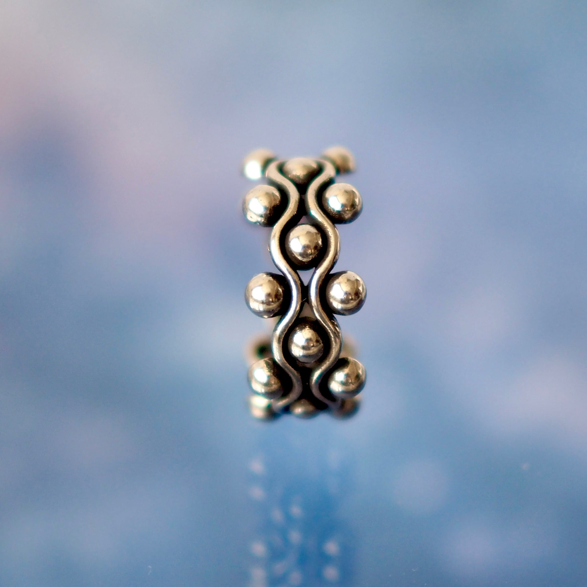 particles and waves ring✴︎ 意識の具現化 粒子と波のリング