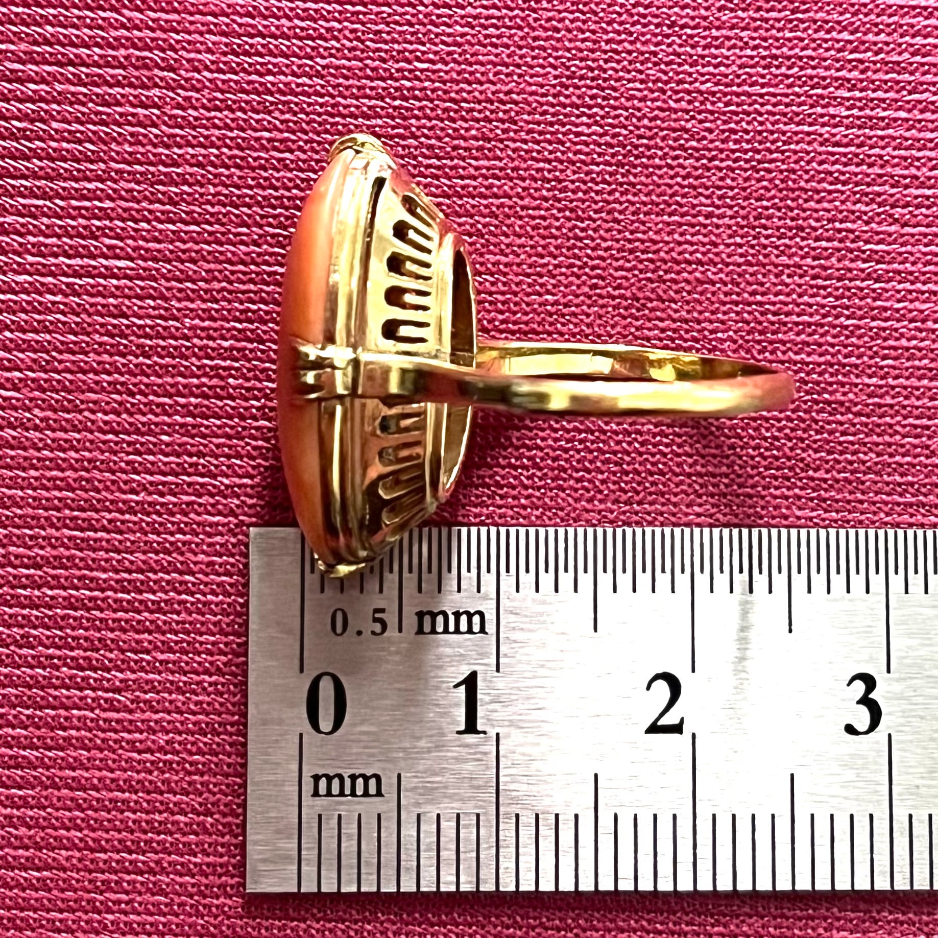 昭和ジュエリー 桃色珊瑚 サンゴ リング K18 ヴィンテージ 昭和レトロ
