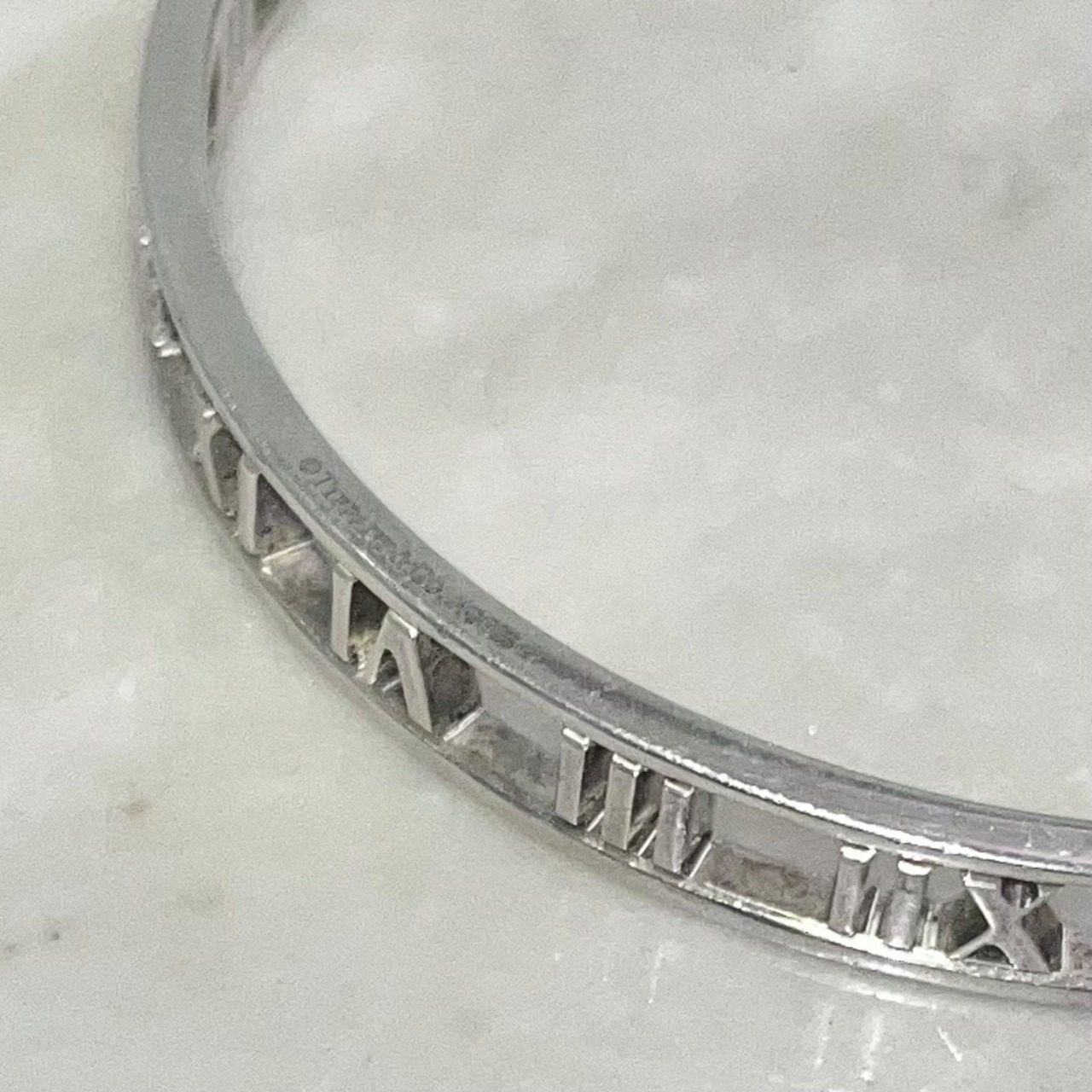 TIFFANY silver bangle " Atras "