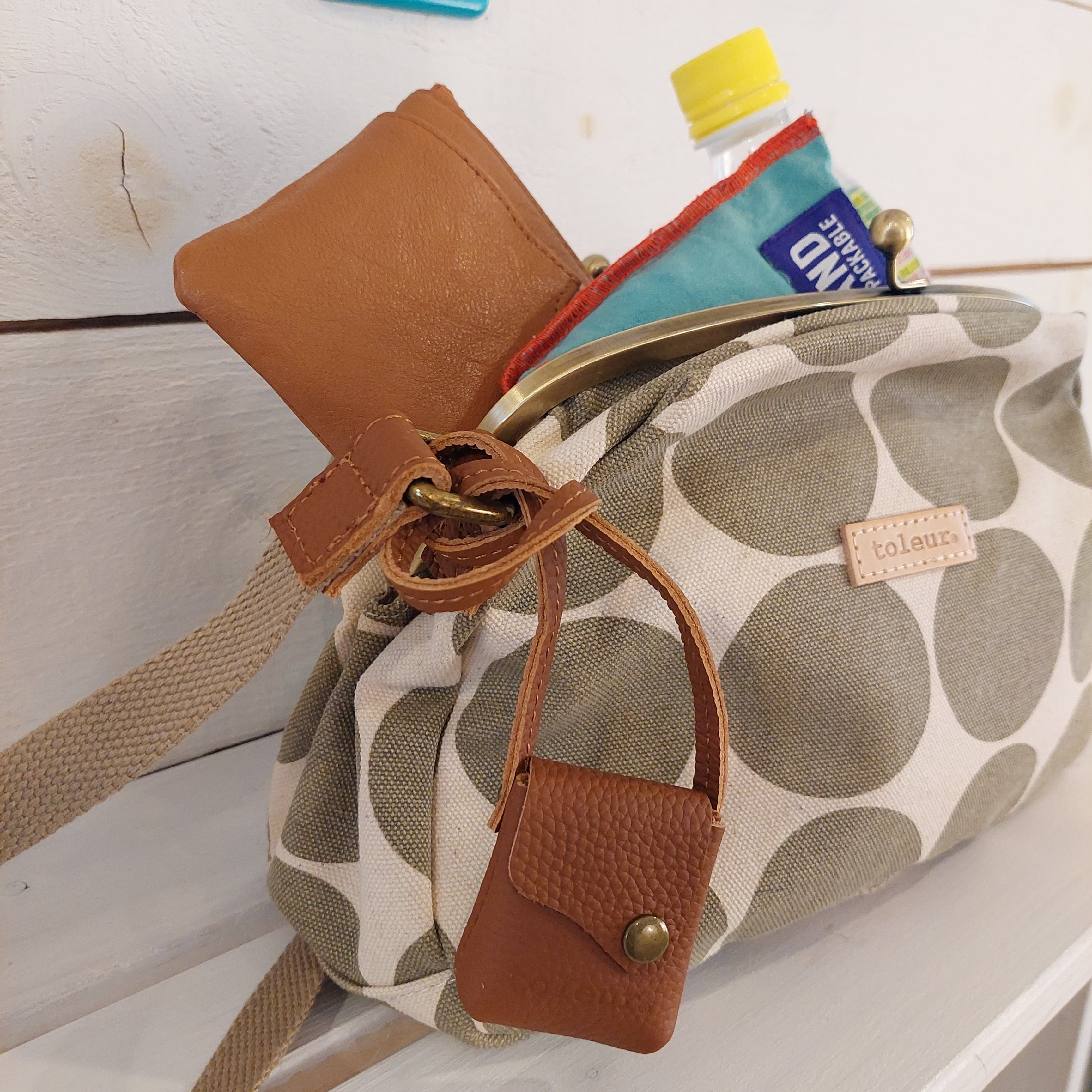 『People's』toleur キャンバスドットプリントがま口ショルダー　
