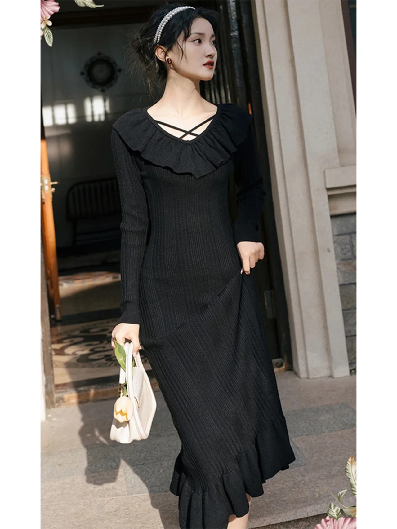 【0109】Ruffle Collar Rib Knit Long Sleeve Dress