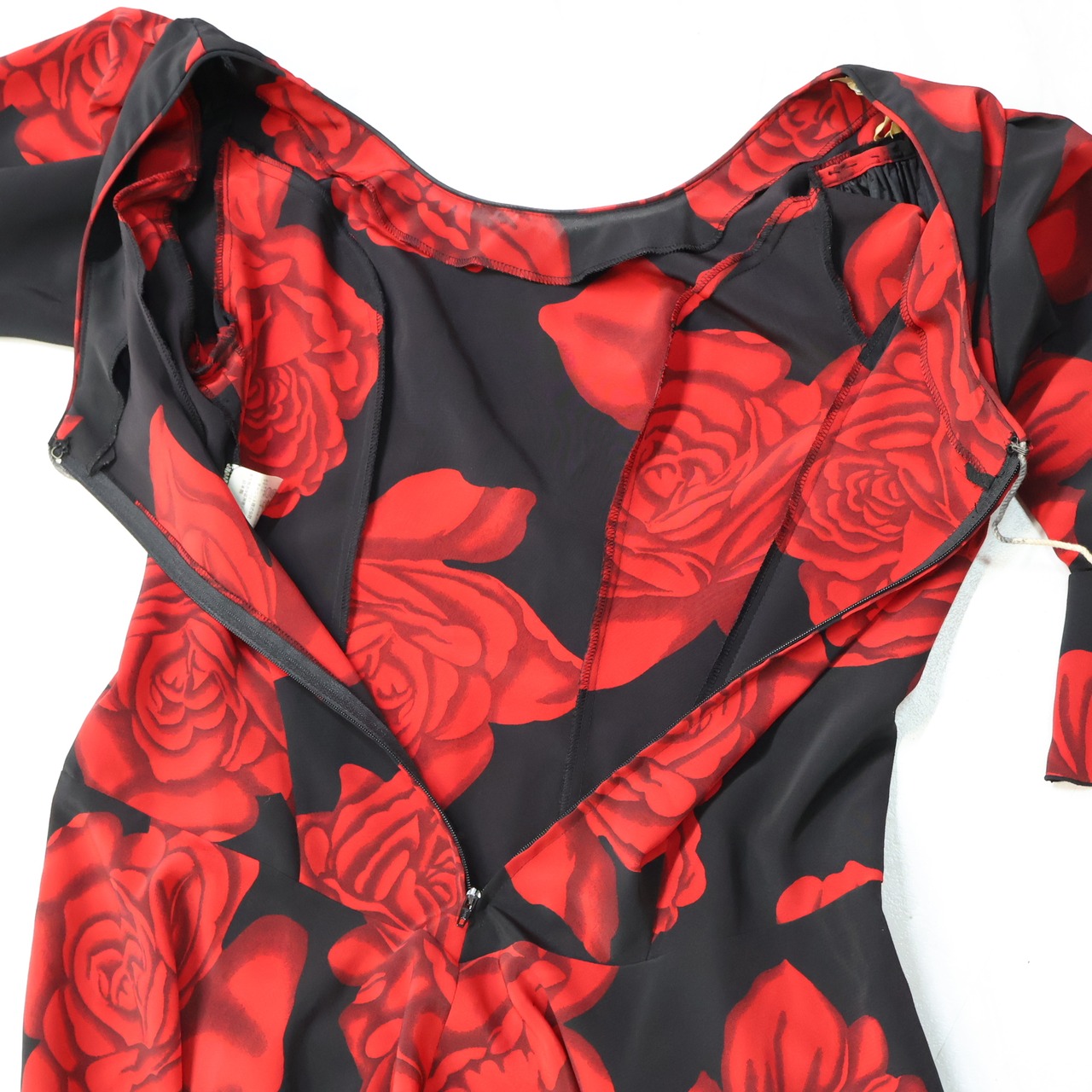 【美品 日本製 フラメンコ衣装】ブラック Chacott チャコット ワンピース ドレス 黒 赤 レッド 薔薇 花柄 長袖 フリル 軽い