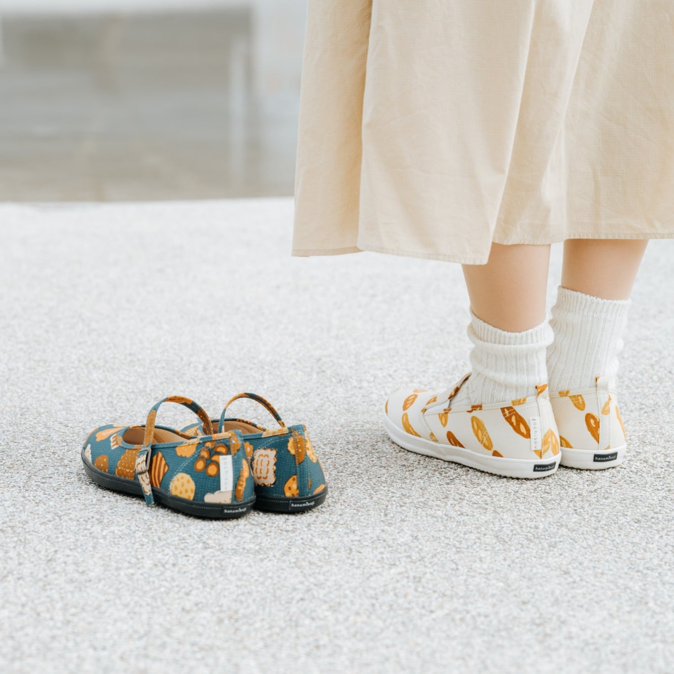 gochisou×hanamikoji コラボレーションシューズ バゲット柄