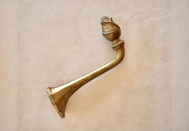 1900s フランス 大きな金の薔薇の蕾と大きなコートフックb アンティーク