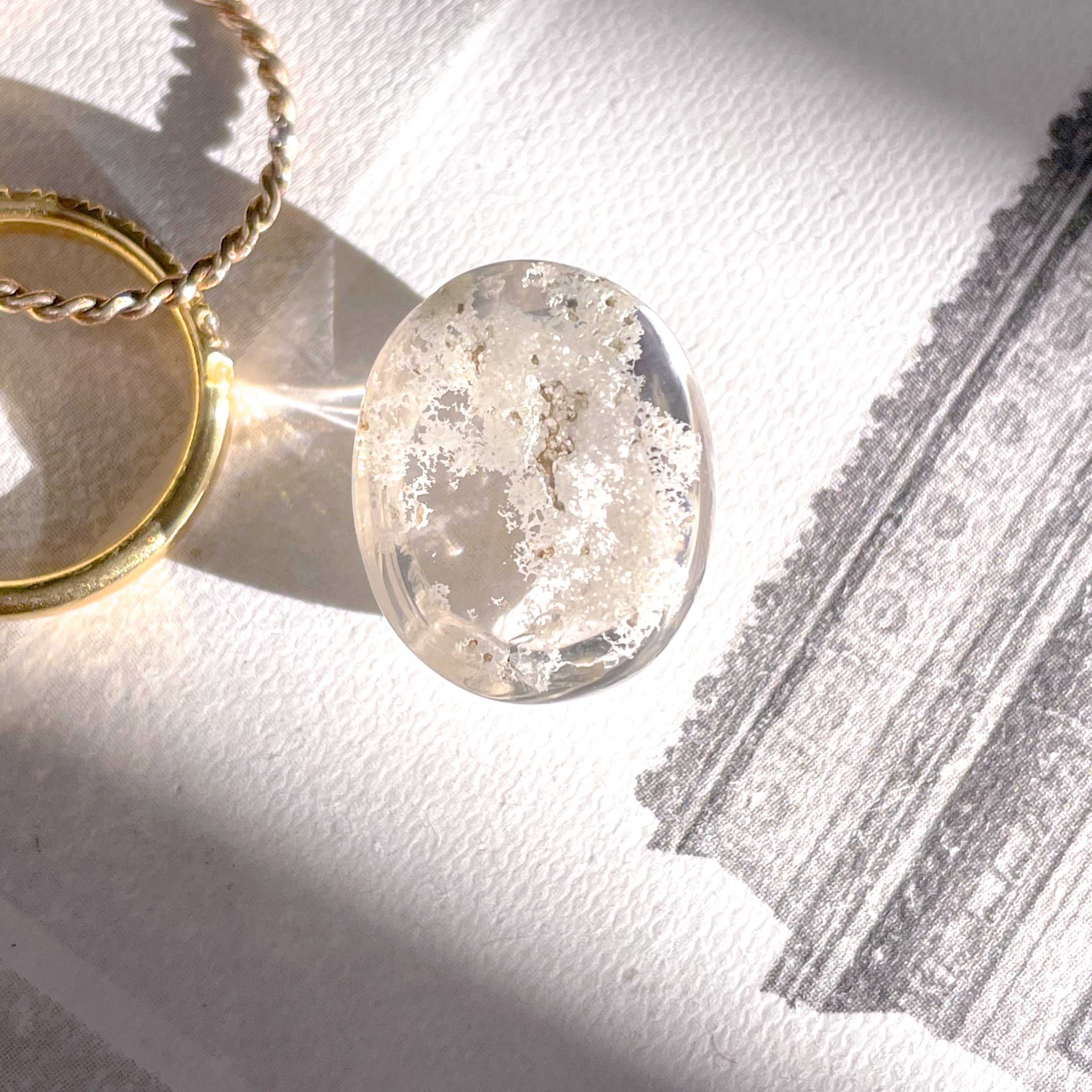 White Garden Quartz 15 ✧ ホワイトガーデンクォーツ | FLUXY