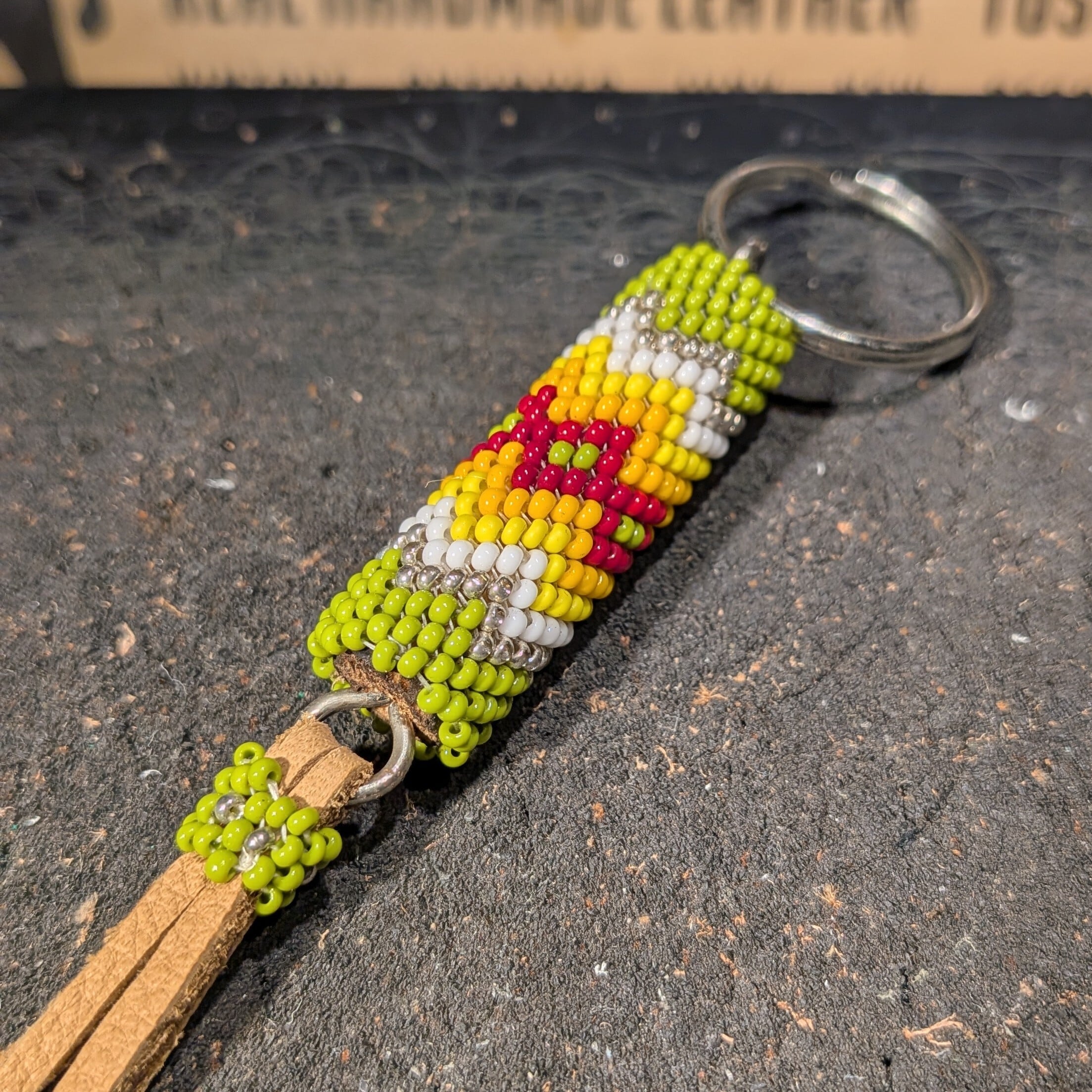 Navajo Peyote Stitch Key Chain / 4800yen / きみどり色系 / ナバホ族