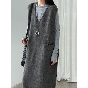 v-neck sleeveless knit dress J00136