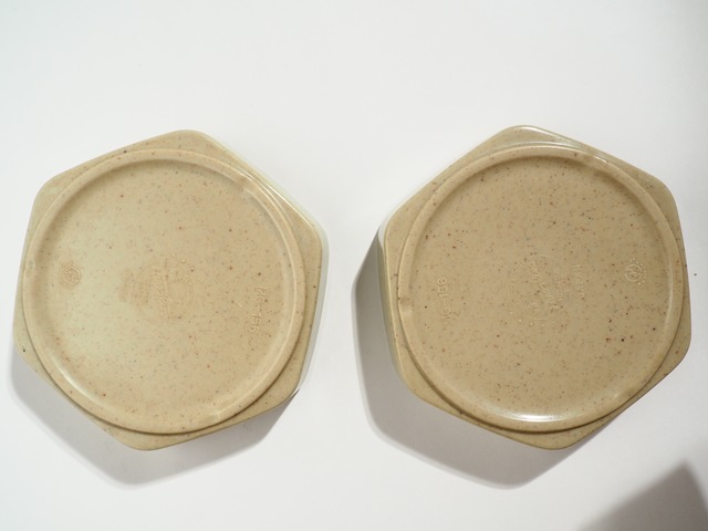 Plastic patterned trinket box　