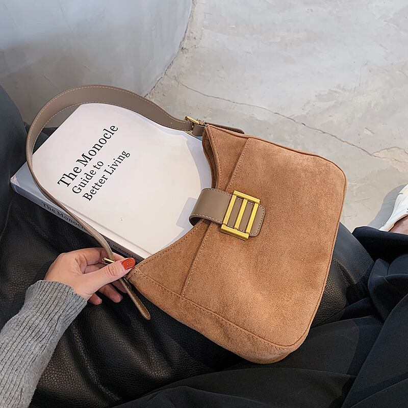 オータムウィンターレディースレッド 秋物 冬物 メッセンジャーバッグ 手作りハンドバック8173195556