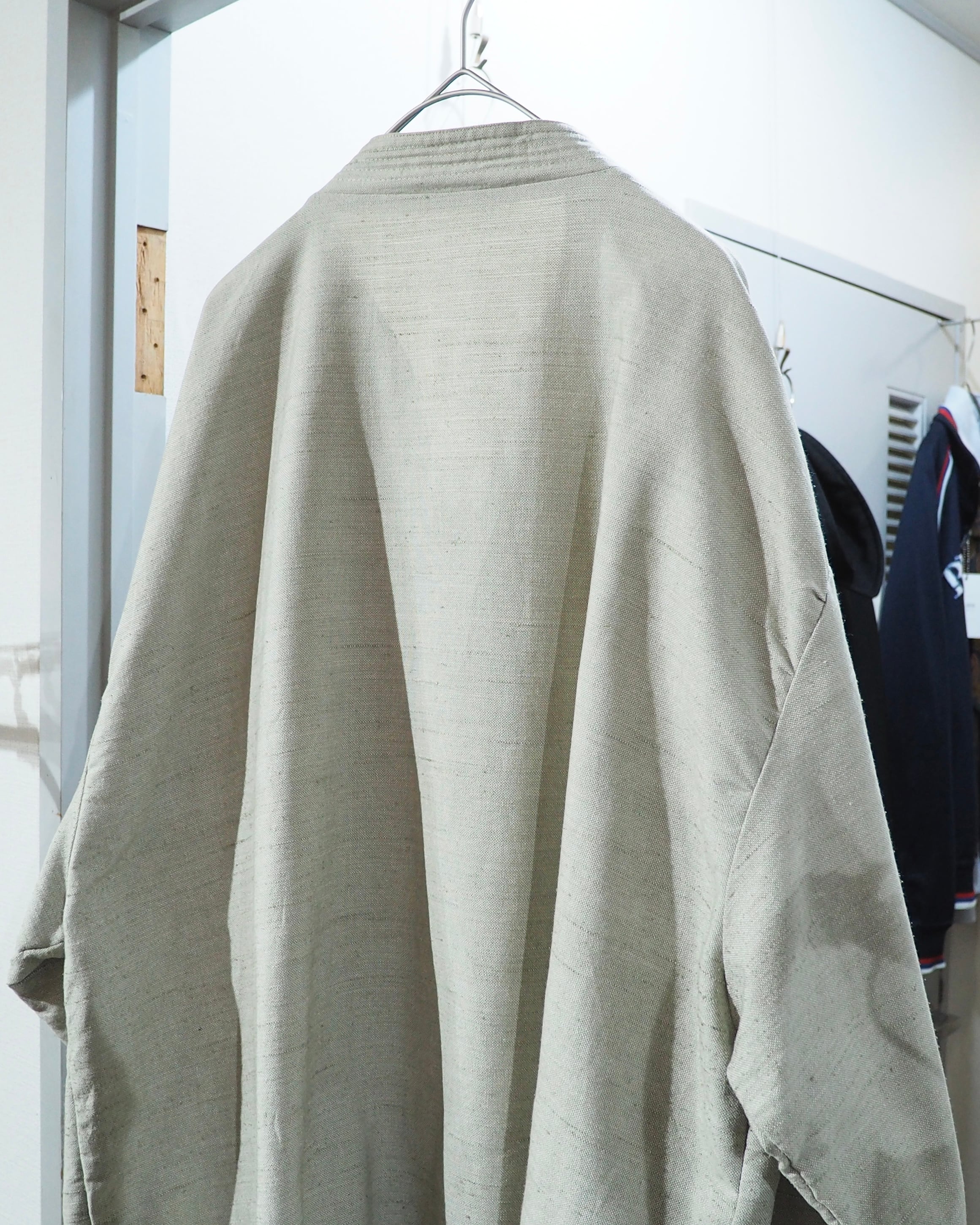 ” 無垢 ” Ecru White Color vintage Over silhouette No collar jacket