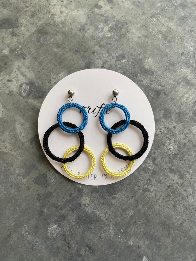 Air wawawa  earring pierce   blue  black yellow