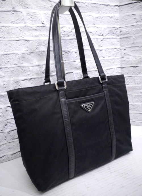 【美品】PRADA プラダ ユニセックス 三角ロゴ A4対応ビジネス可 テスートナイロン×サフィアーノレザー トート バッグ ビジネスバッグ 黒 ◆