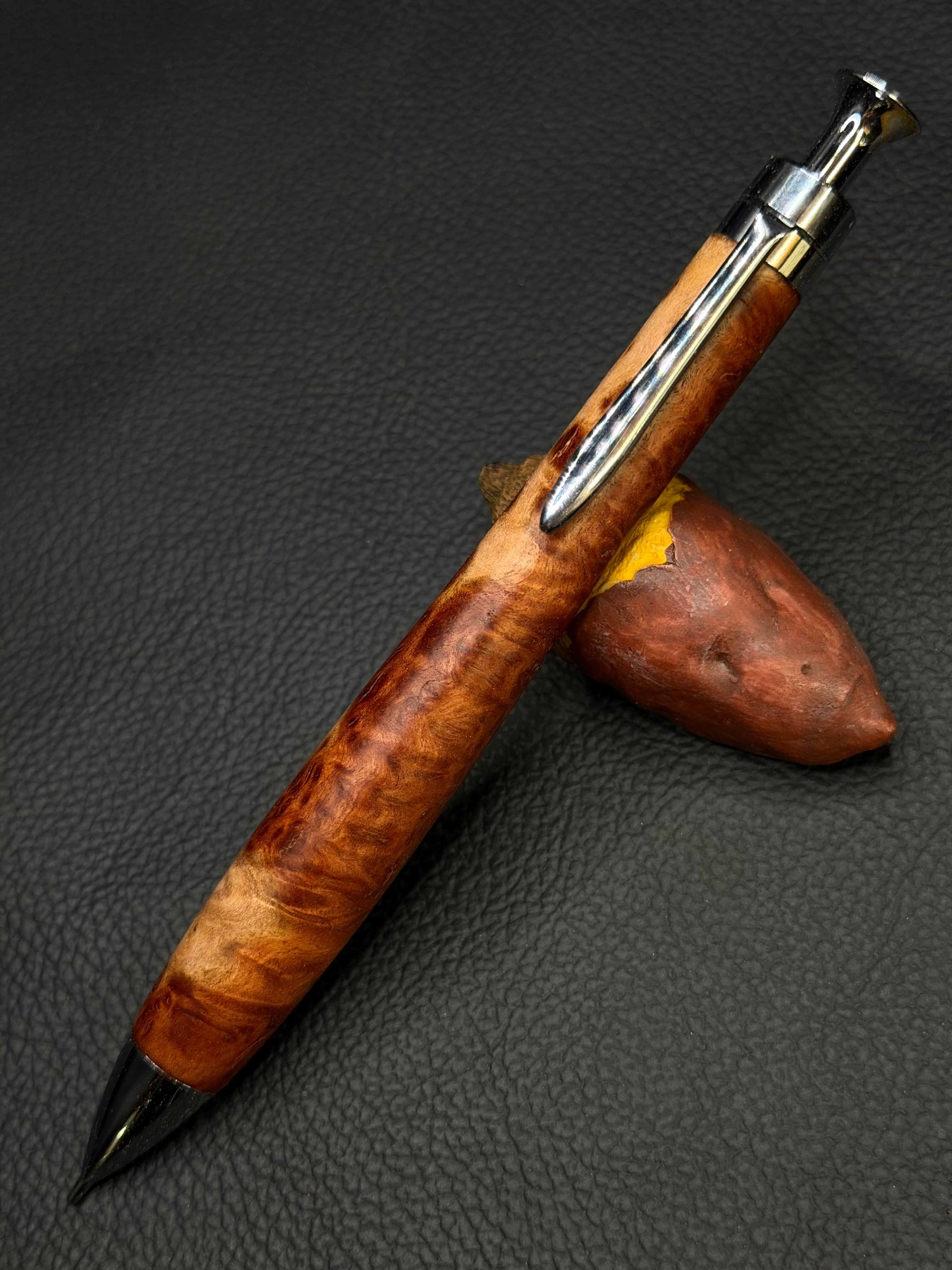 20 黒柿孔雀杢 | こぶた工房