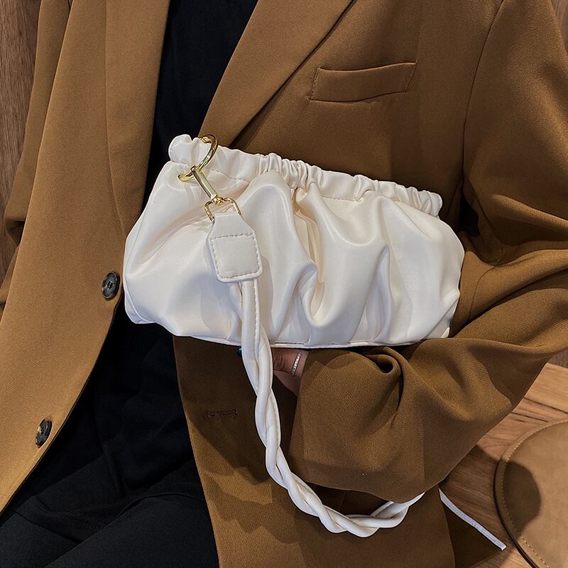 オールマッチレディースフォールドスモールバッグメスバッグ2020新しいトレンディなファッションワンショルダーアンダーアームバッグネットレッドクロスボディスモールスクエアバッグ 手作りハンドバック50352579232