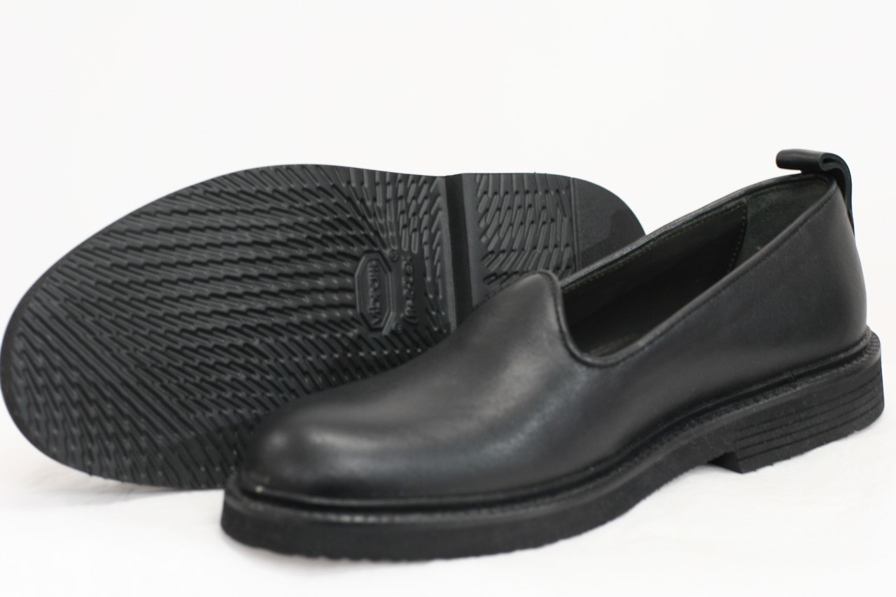 PUNTO PIGRO（プントピグロ）SLIP-ON VIBRAM レザースリッポンシューズ