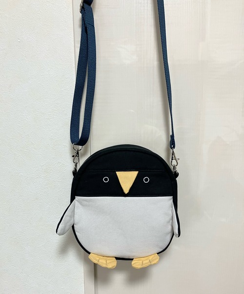 ペンギン　ポシェット｜とりさん工房ーかわいいハンドメイドポーチ