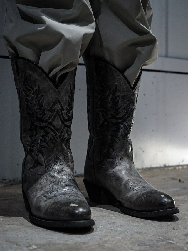 【add (C) vintage】Artistic Gray Colored Vintage Western Dress Boots