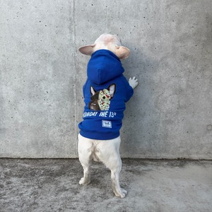 BUHI DAY THE 13 お面ちゃん パーカー（ストロングブルー）