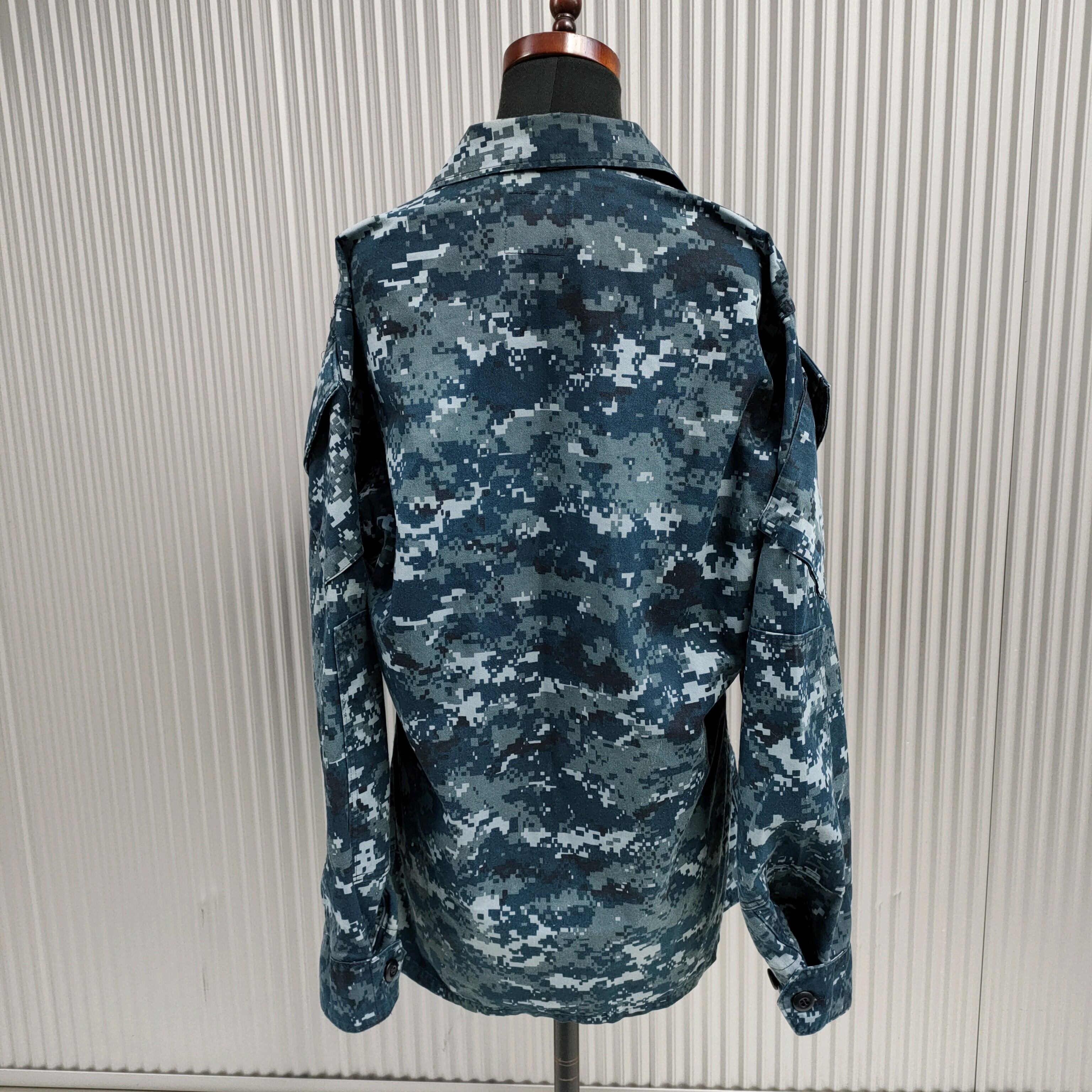 【00s】USN/アメリカ軍/米軍/アメリカ古着/デジタルカモ/迷彩柄/コンバットシャツ/ミリタリージャケット/アーミーシャツ/S/QD16KS5/