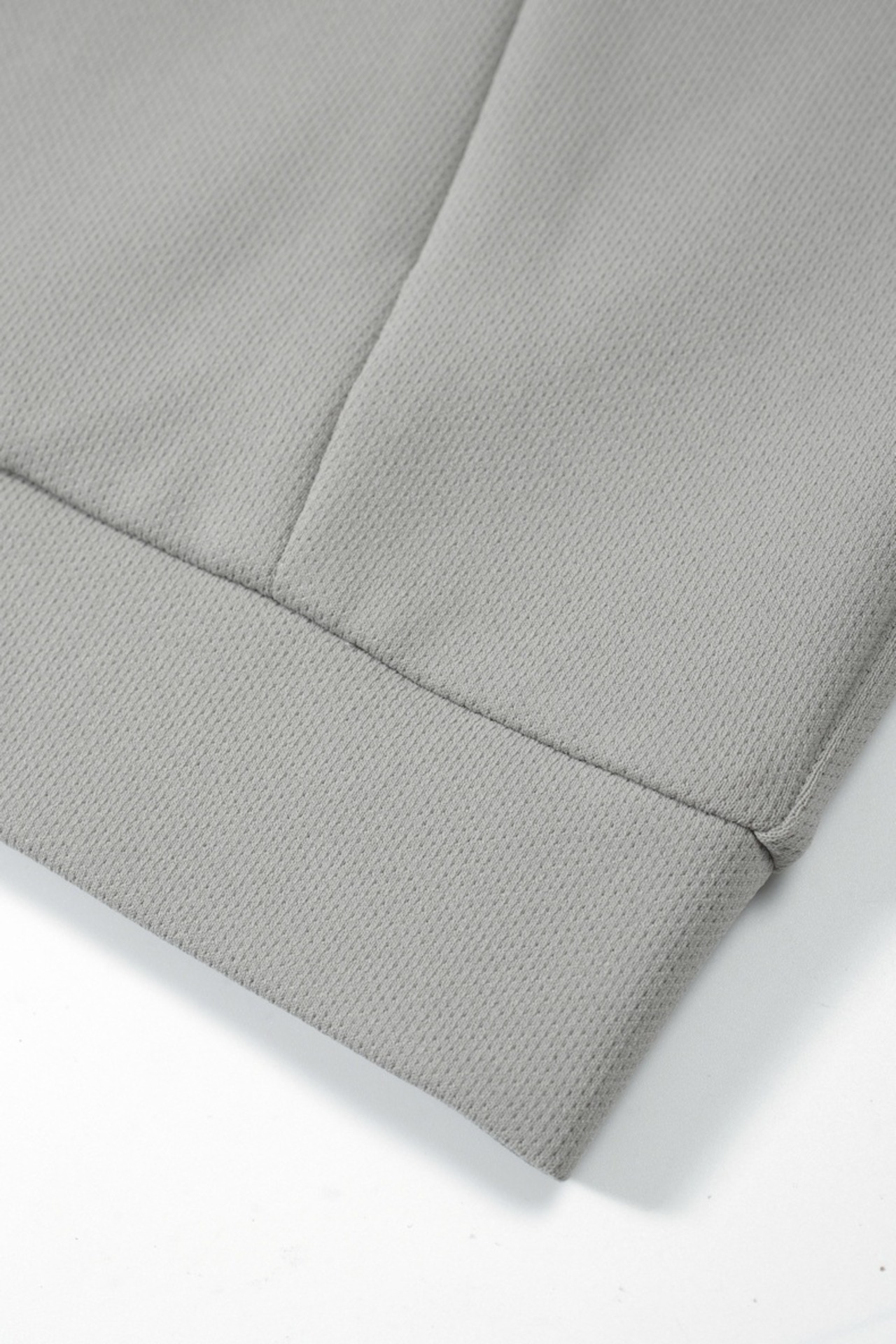 HeiQスマート温度調節 立体裁断ブルゾン