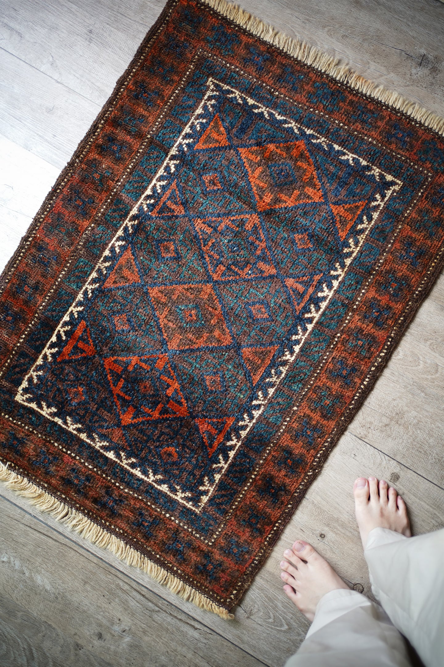 438】Semi Antique Persian Sistan Baluch rug 1935's | ヴィンテージ