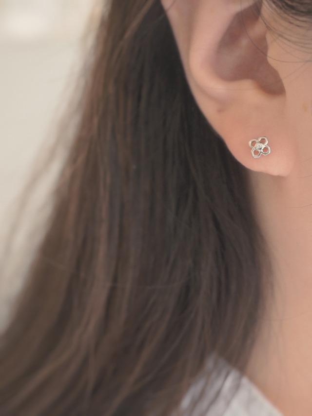 mini flower silver　※ピアスのみ