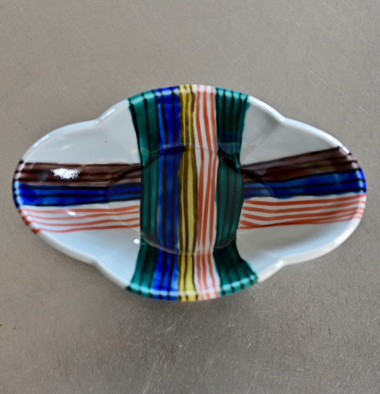 村田菜穂美作　糸巻きもよう木瓜皿  1個/ Nahomi Murata – Mokko Plate "Spool Pattern" - Kokutani Influence Series］［2104130002083］