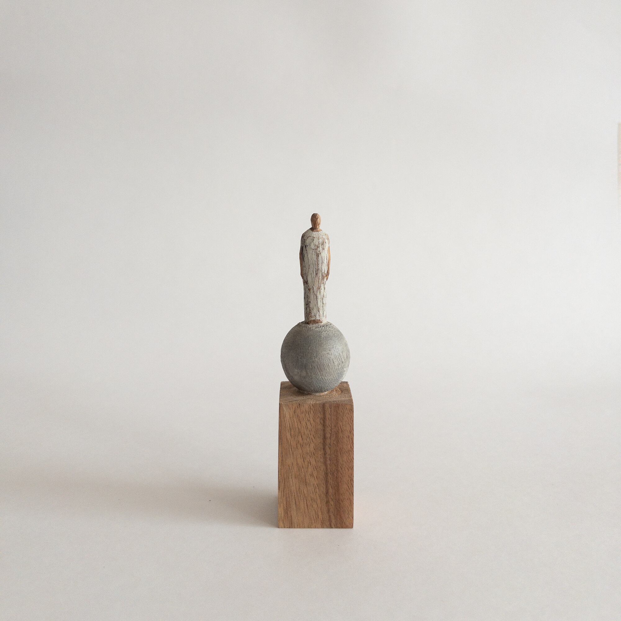 olectronica オレクトロニカ ウッドフィギュア 木彫インテリア box olectronica gallery 不図