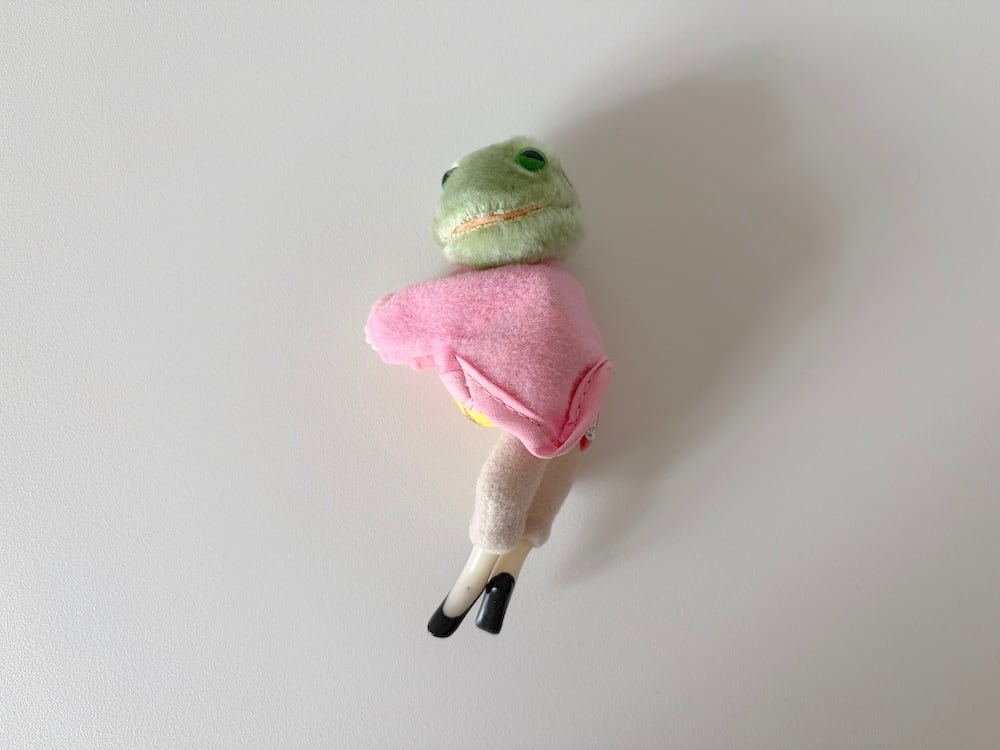 Eden社の'MR. JEREMY FISHER'のクリップぬいぐるみ / Eden 'Mr. Jeremy Fisher' clip-on plush toy